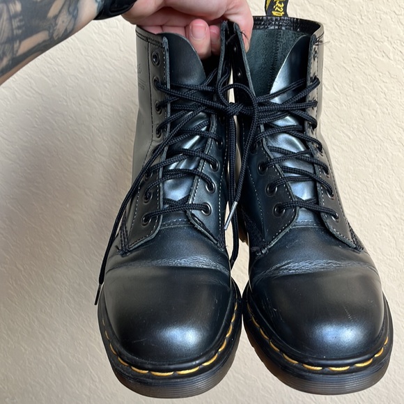 Silver/bluish Doc Martens - Picture 8 of 9